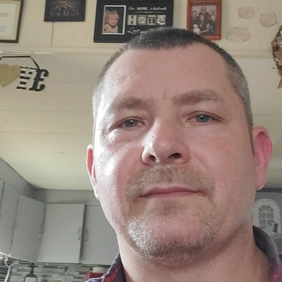 Meet your Posher, Byron - Picture 1 of 1